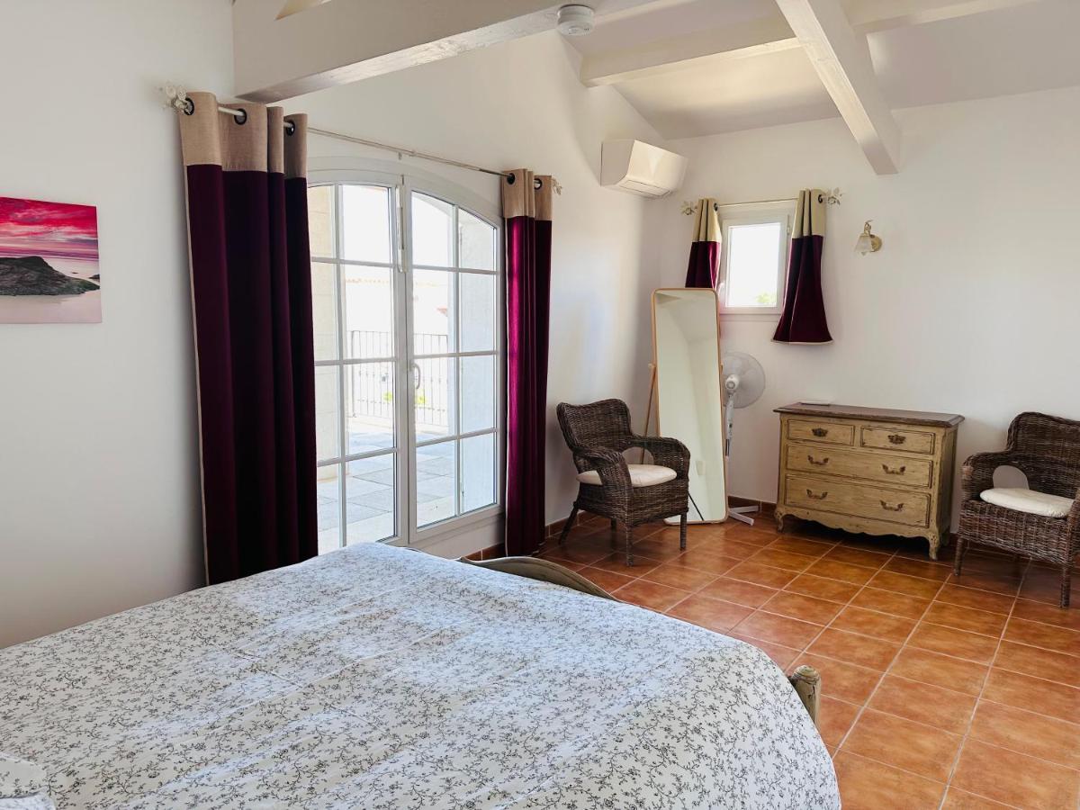 Marina 120M²/8 Pers/ Terrasse 100M²/ Appontement Villa Aigues-Mortes Exterior foto