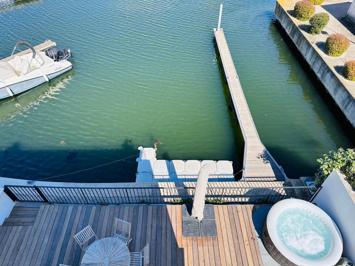 Marina 120M²/8 Pers/ Terrasse 100M²/ Appontement Villa Aigues-Mortes Exterior foto